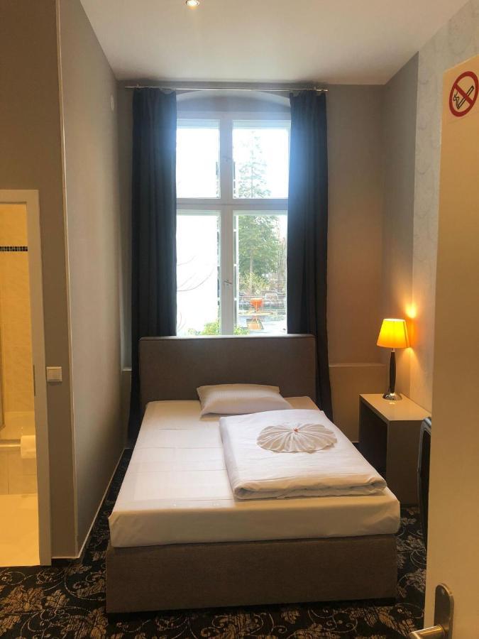 Hotel Gasteiner Hof Berlin Ngoại thất bức ảnh