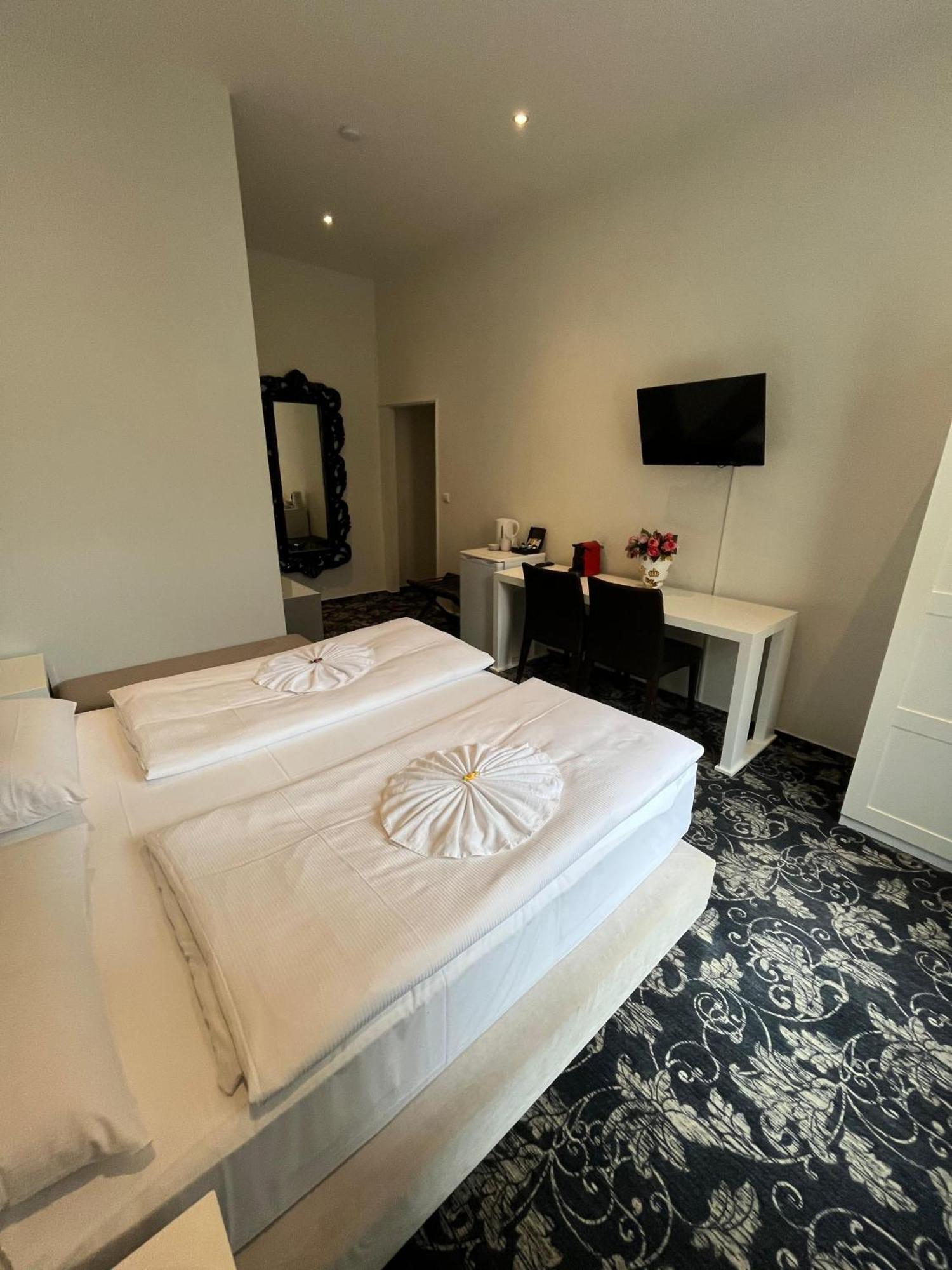 Hotel Gasteiner Hof Berlin Ngoại thất bức ảnh