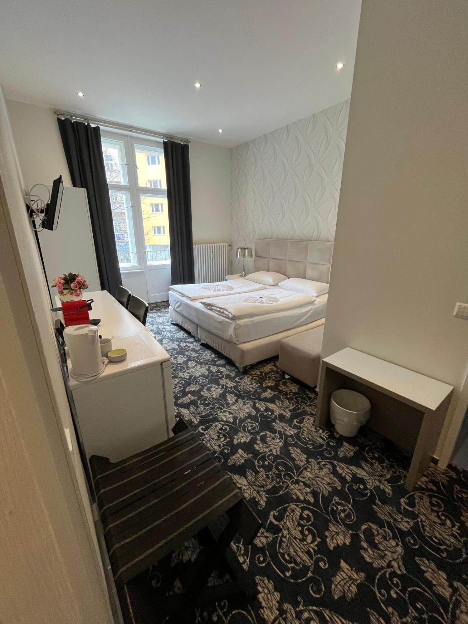 Hotel Gasteiner Hof Berlin Ngoại thất bức ảnh