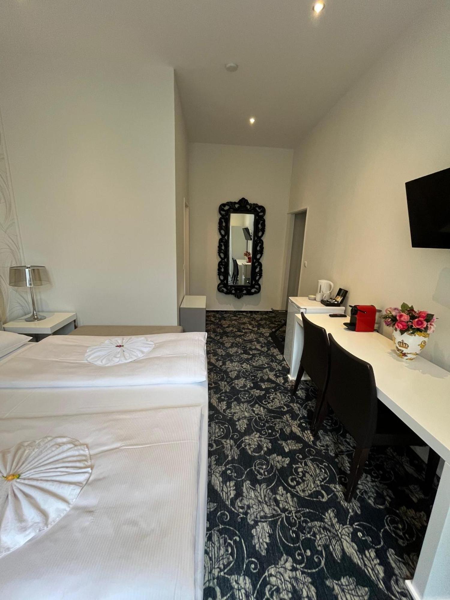 Hotel Gasteiner Hof Berlin Ngoại thất bức ảnh
