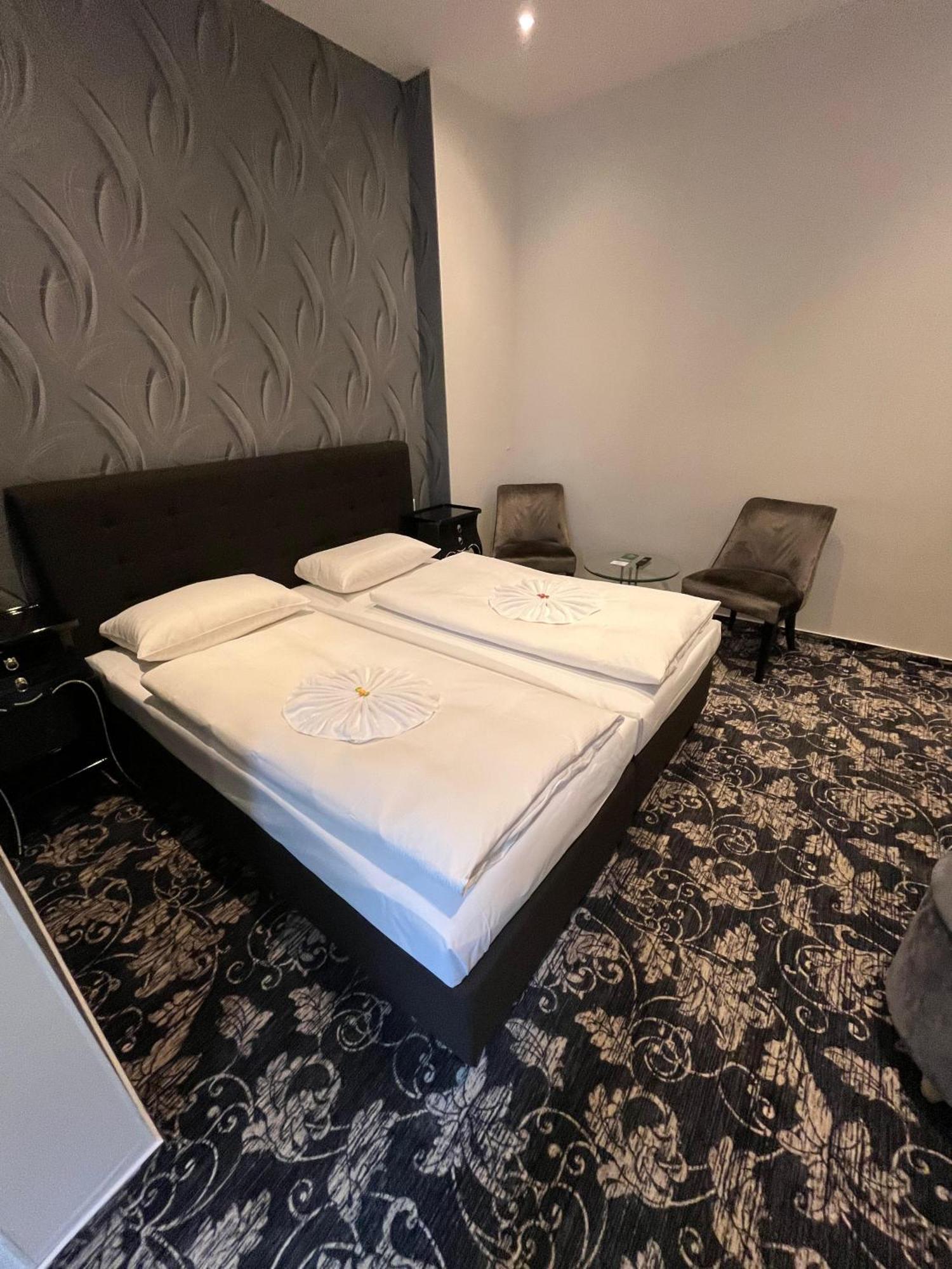 Hotel Gasteiner Hof Berlin Ngoại thất bức ảnh