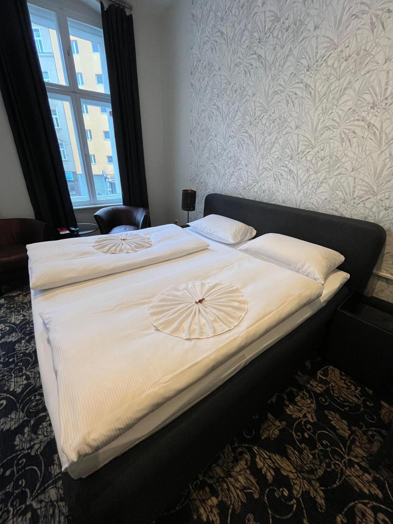 Hotel Gasteiner Hof Berlin Ngoại thất bức ảnh