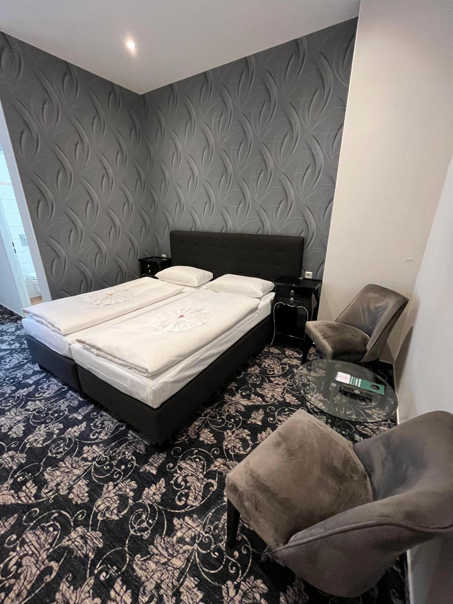 Hotel Gasteiner Hof Berlin Ngoại thất bức ảnh
