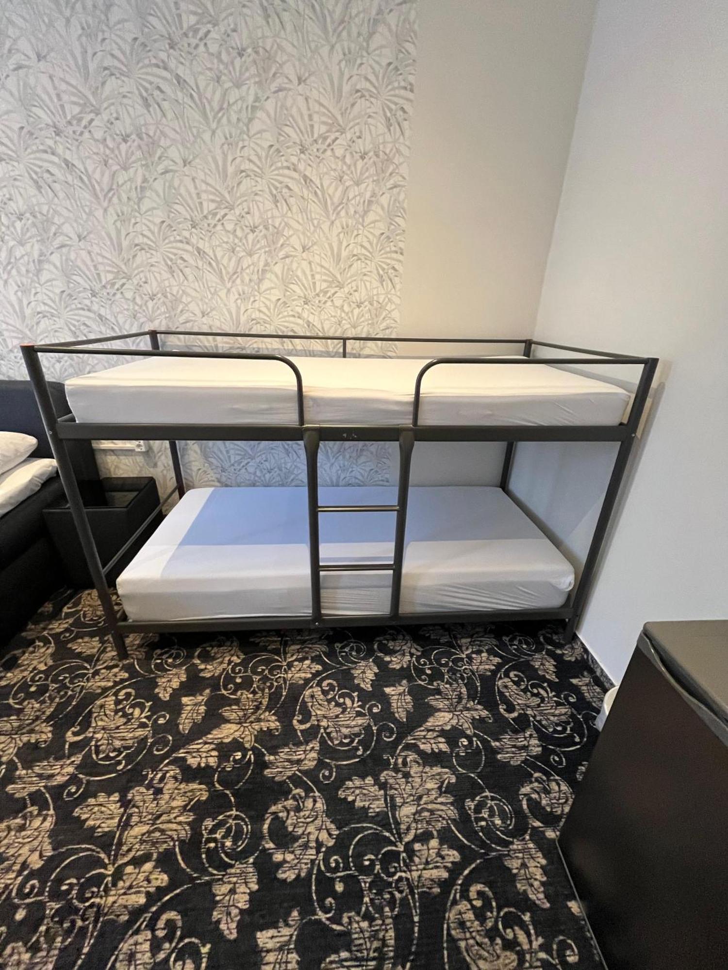 Hotel Gasteiner Hof Berlin Ngoại thất bức ảnh