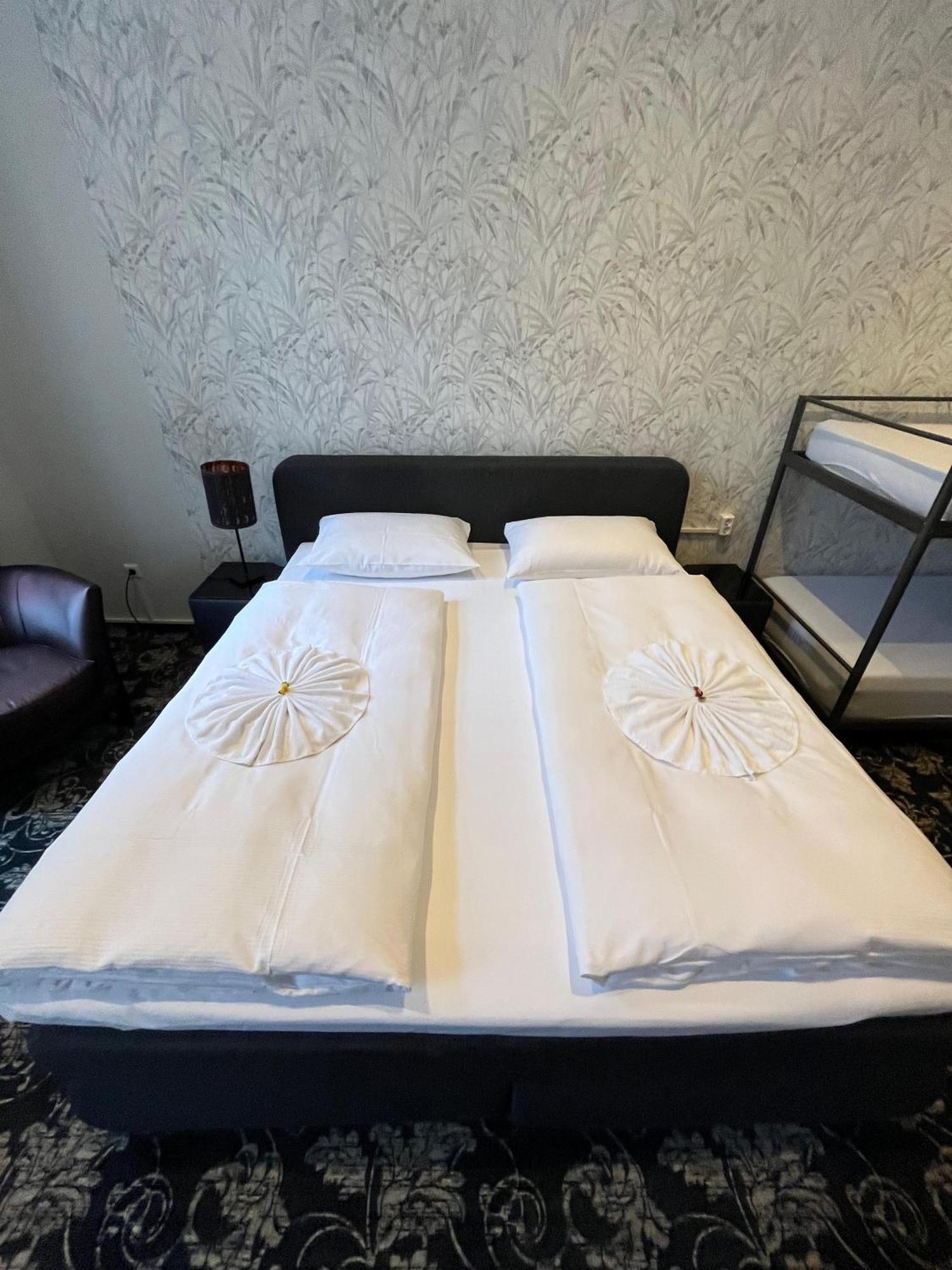 Hotel Gasteiner Hof Berlin Ngoại thất bức ảnh